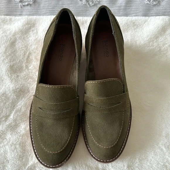 Women's Olive Loafer with Chunky Sole - Picture 3 of 10